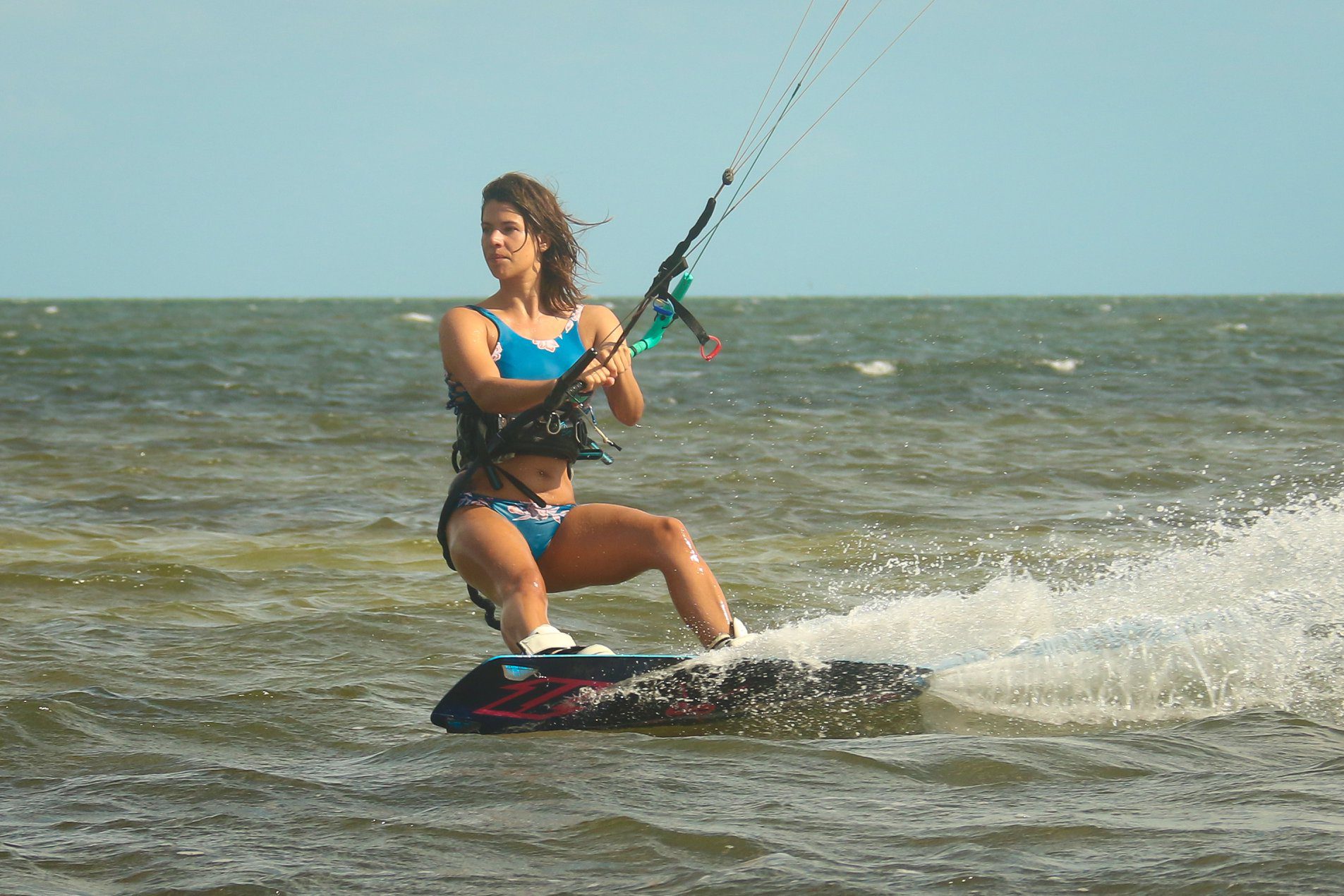 Kitesurfing vs. Kiteboarding: What’s the Difference?